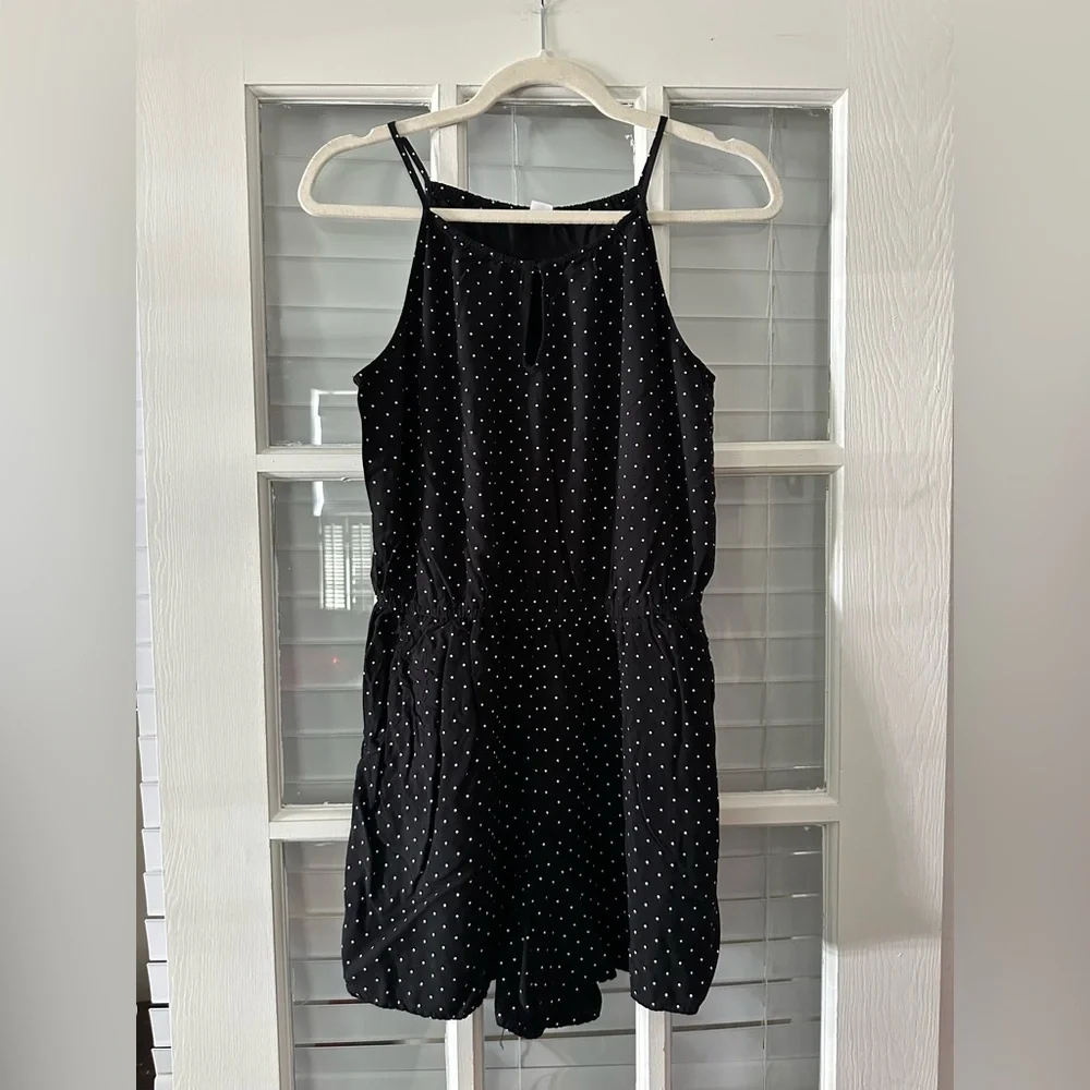 Old Navy Women’s M Black White Polka Dot Sleeveless Romper